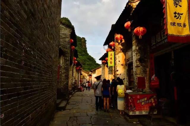 相亲女孩不接受礼物,现在又接受礼物是什么意思?-问题是种子,答案是成长的树